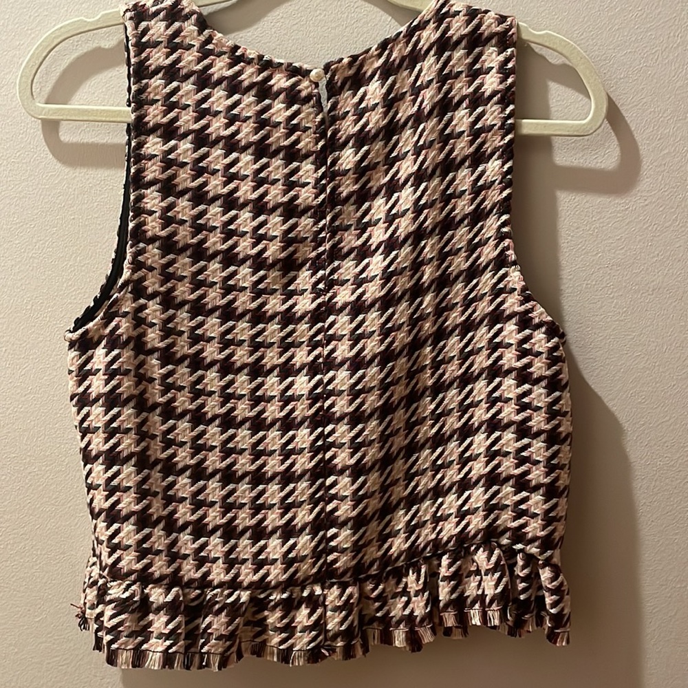 Bcbg Medium Geometric Pattern Work/Casual Sleevel… - image 2